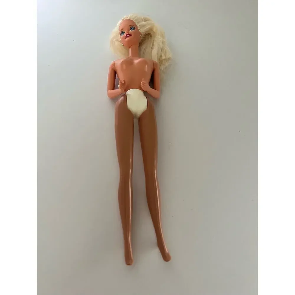 Vintage Barbie Doll Mattel 1966 Indonesia Blonde Nude Original Body